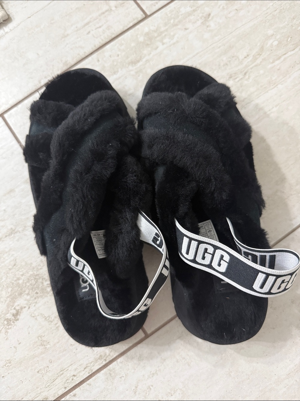 UGG ladies Black Plush Cross-Band Slides with Logo Heel Strap platform .. size 9